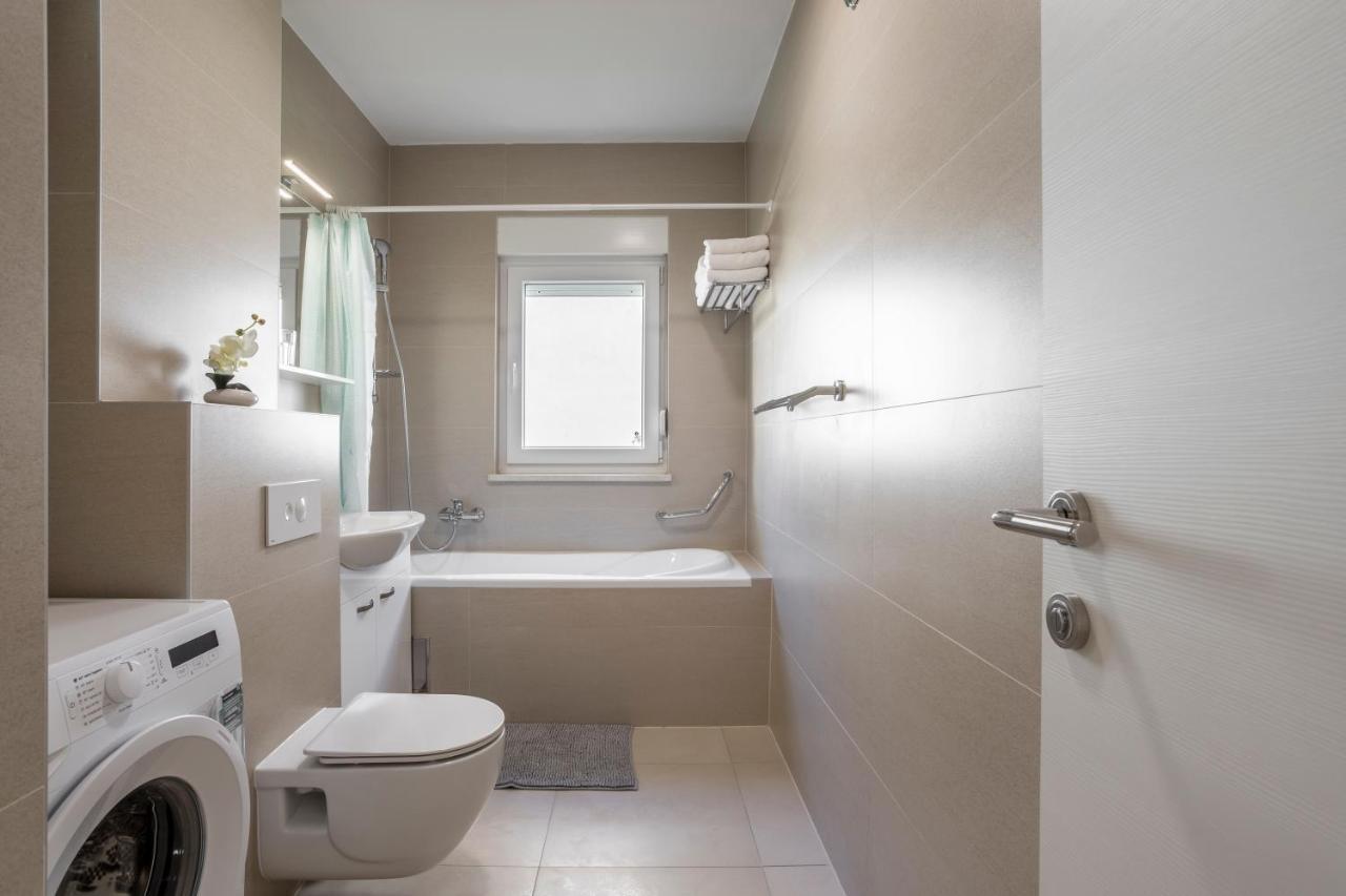 Coastal Apartment 1 Спліт Екстер'єр фото